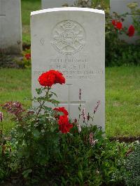 Strand Military Cemetery - Hazell, R